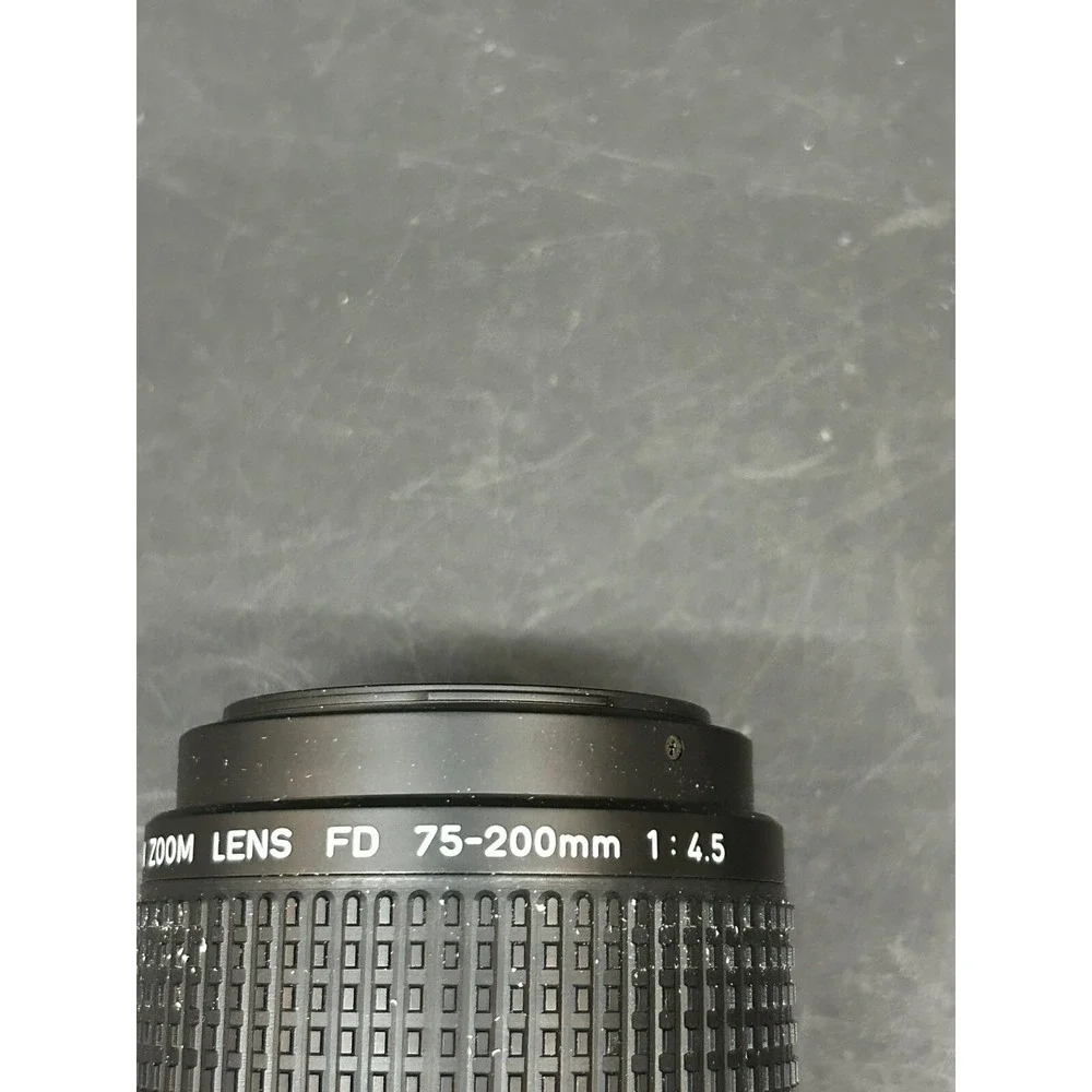 VINTAGE Canon Zoom Lens FD 75-200MM 1:4.5